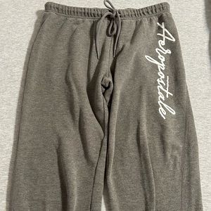 Aeropostale Women’s Sweatpants - Medium